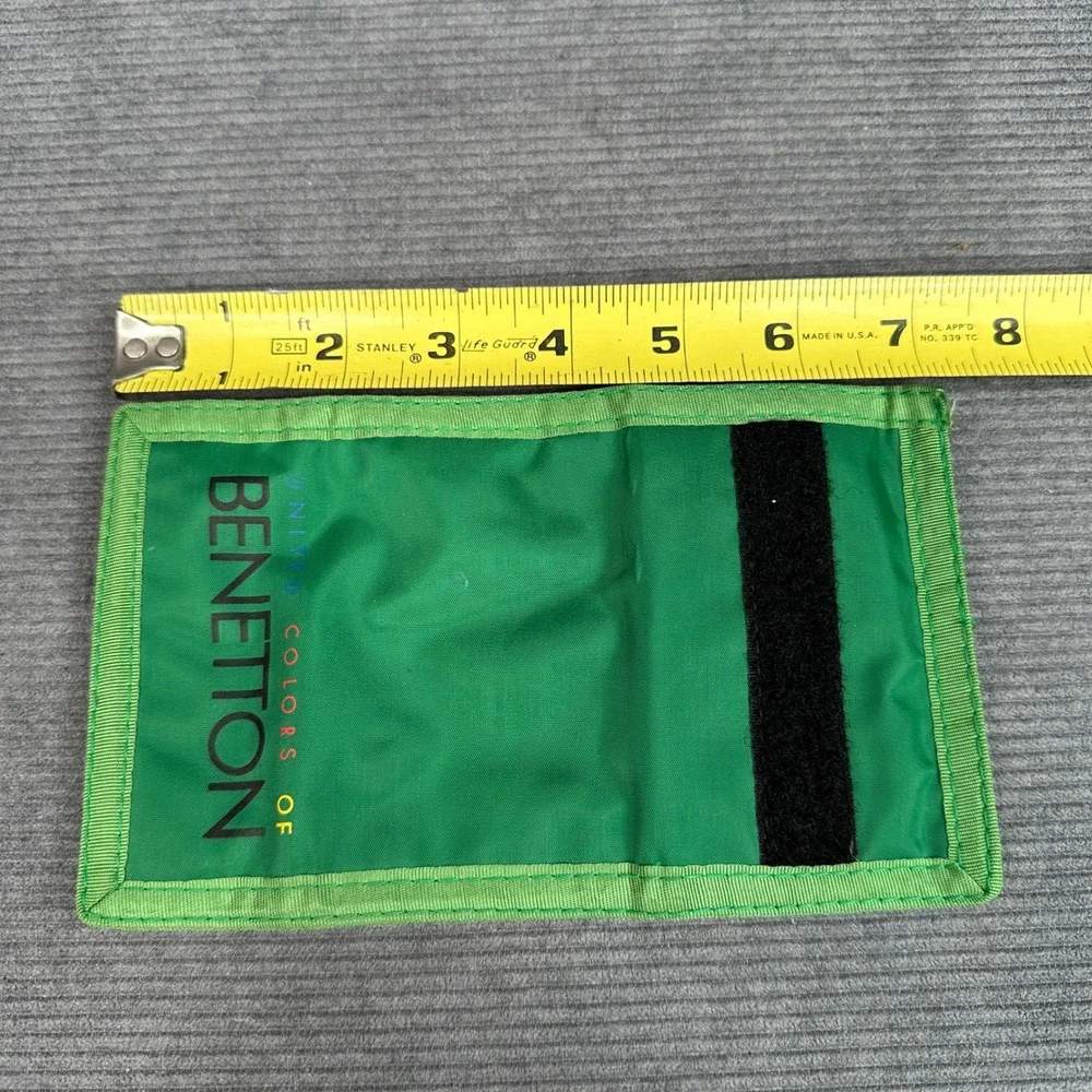 United Colors of Benetton Vintage Trifold Nylon Wallet Green Hook Loop 90s UCB